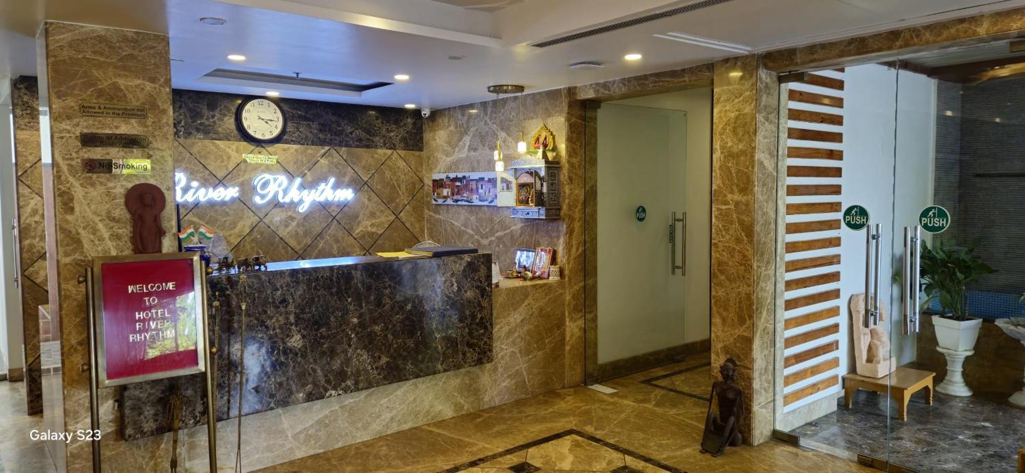 Hotel River Rhythm Assi Ghat Varanasi Ngoại thất bức ảnh