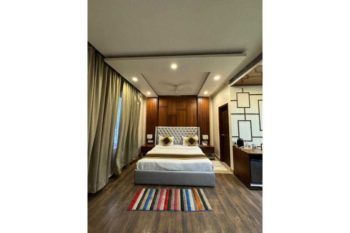 Hotel River Rhythm Assi Ghat Varanasi Ngoại thất bức ảnh