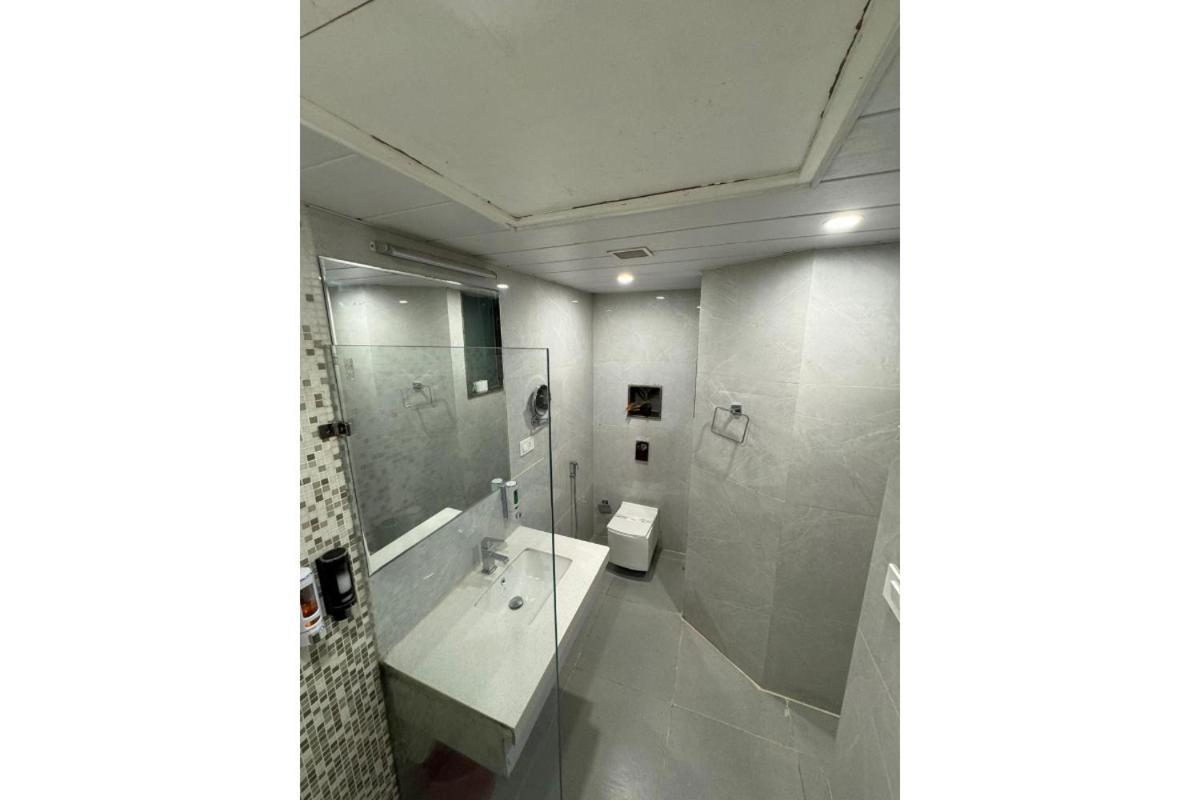 Hotel River Rhythm Assi Ghat Varanasi Ngoại thất bức ảnh