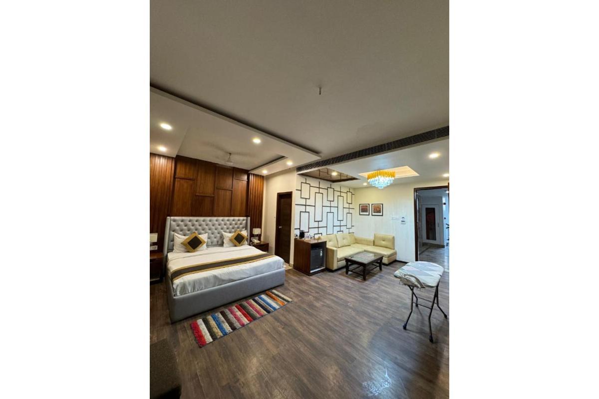 Hotel River Rhythm Assi Ghat Varanasi Ngoại thất bức ảnh