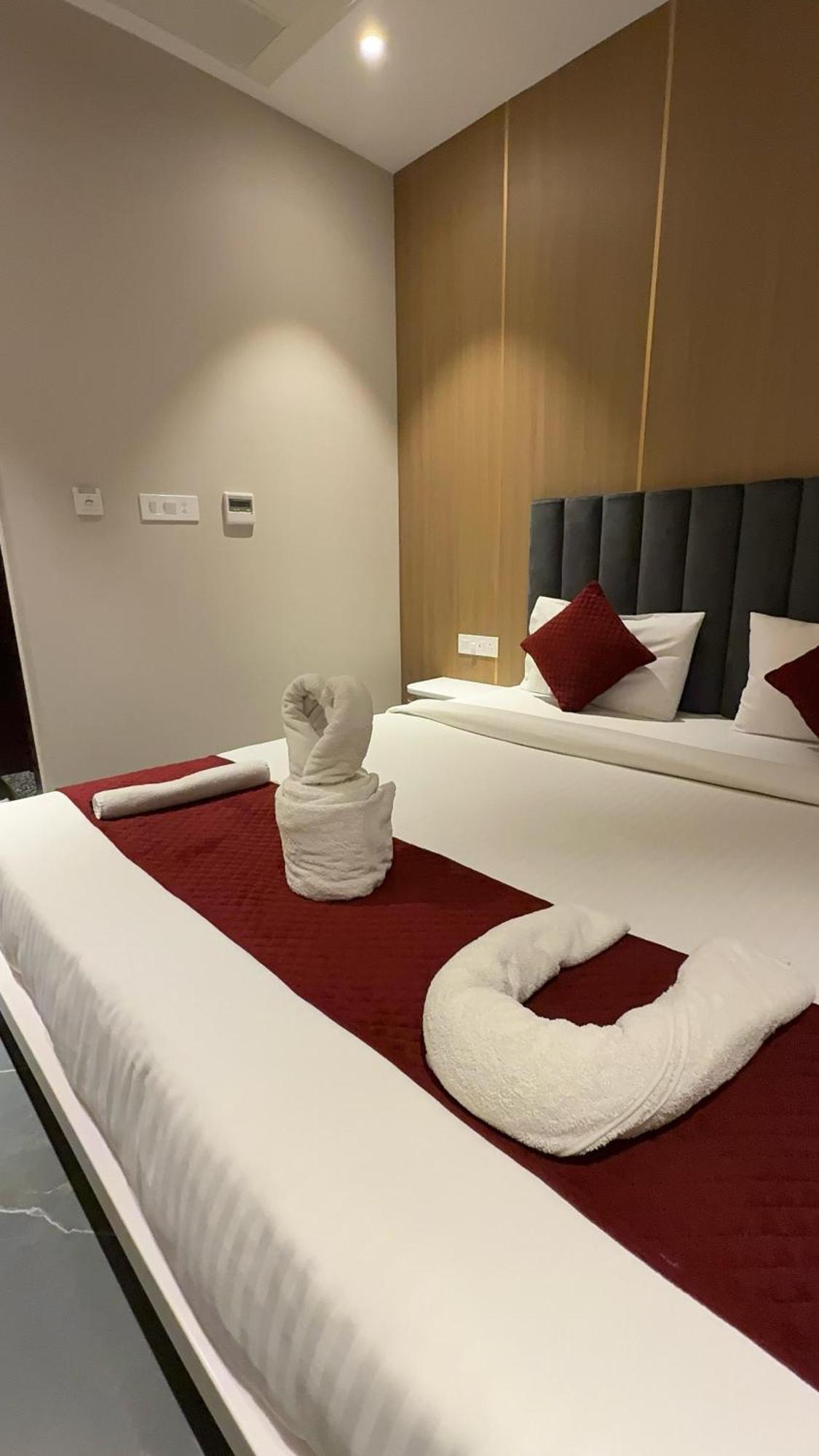 Hotel River Rhythm Assi Ghat Varanasi Ngoại thất bức ảnh