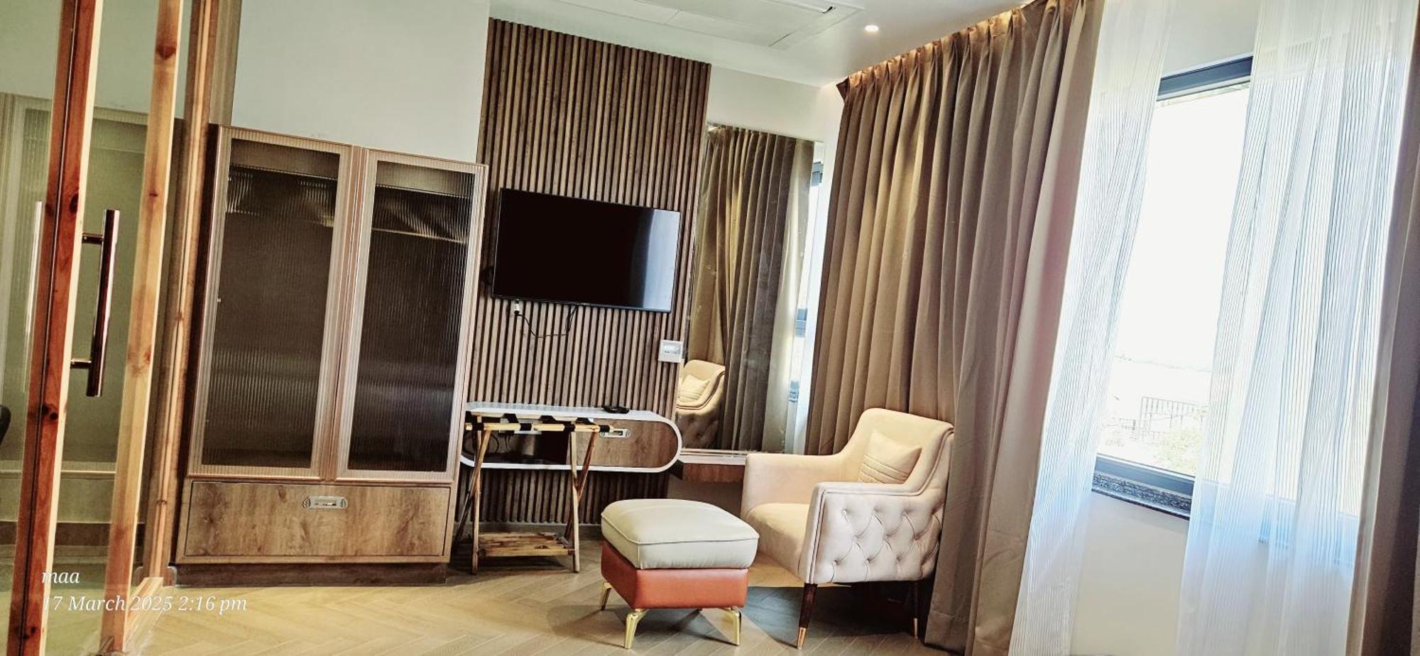 Hotel River Rhythm Assi Ghat Varanasi Ngoại thất bức ảnh